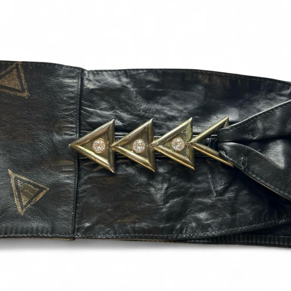 Vintage 1980s Wide 4.5” Black Leather Belt with Gold Triangle Details - Picture 3 of 7